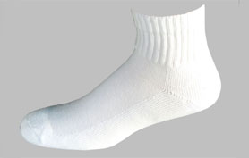 D285W-Men’s white quarter sport socksl